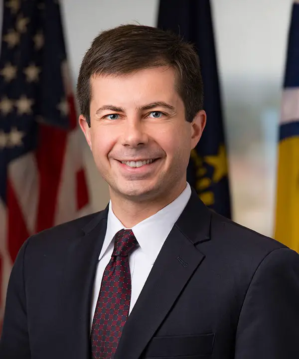 Pete_Buttigieg